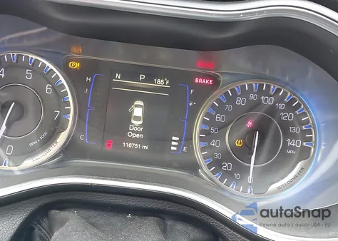 2016 Chrysler 200 Limited z USA, uszkodzony, nr VIN 1C3CCCAB3GN171767